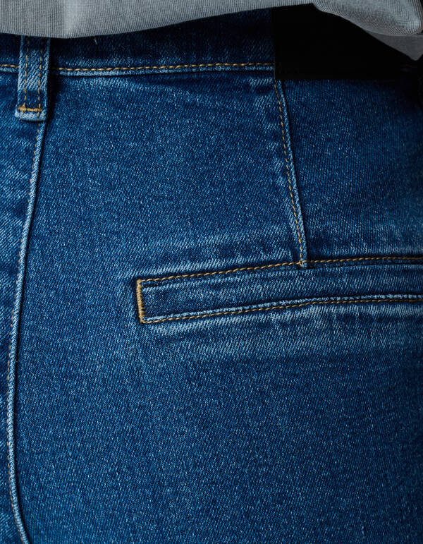 Klassische Jeans mit weitem Bein Dunkelblau SHOEBY WOMEN