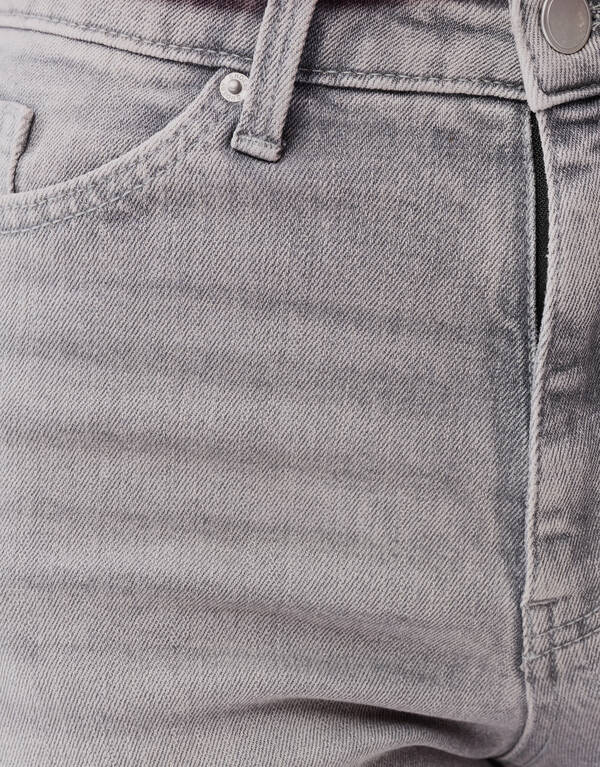 Tapered Fit Jeans Hellgrau SHOEBY WOMEN