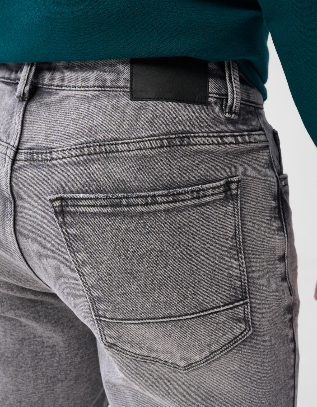 Taillierte Jeans Grau L32 SHOEBY MEN