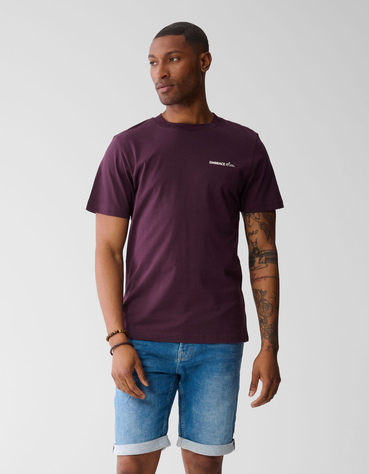 Embrace Artwork T-Shirt Dark Red SHOEBY MEN