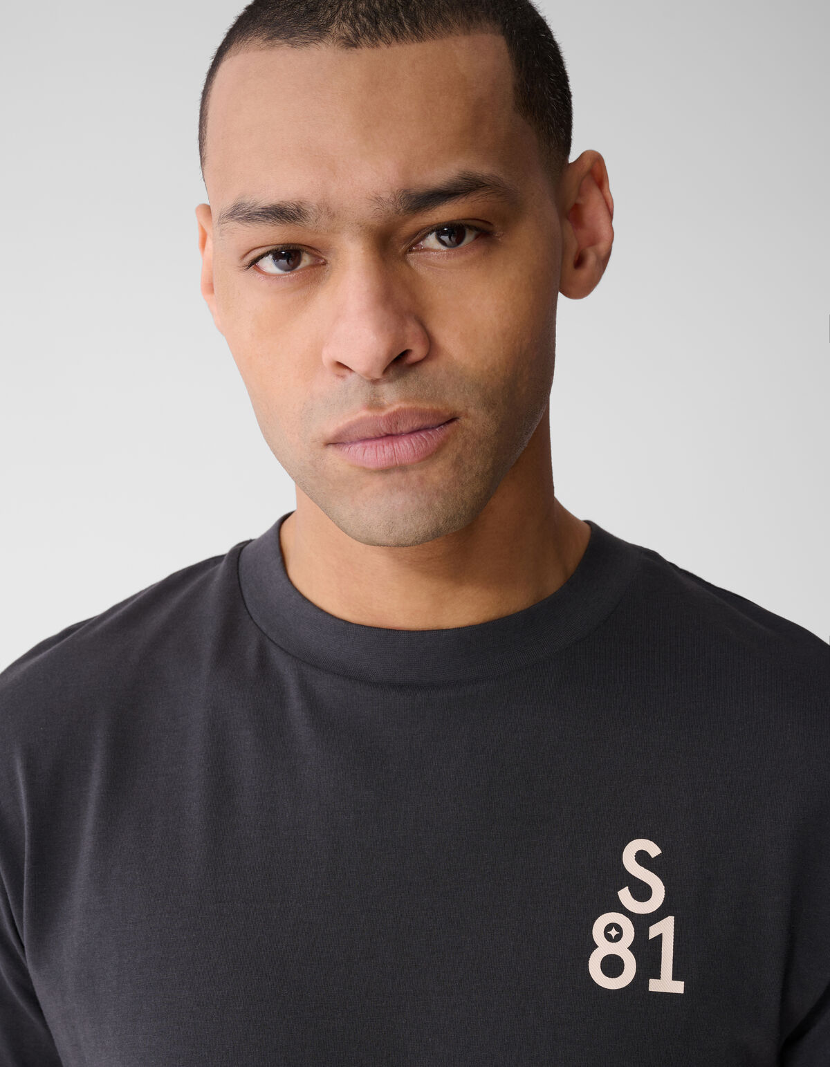 Line Artwork T-Shirt Dunkelgrau SHOEBY MEN