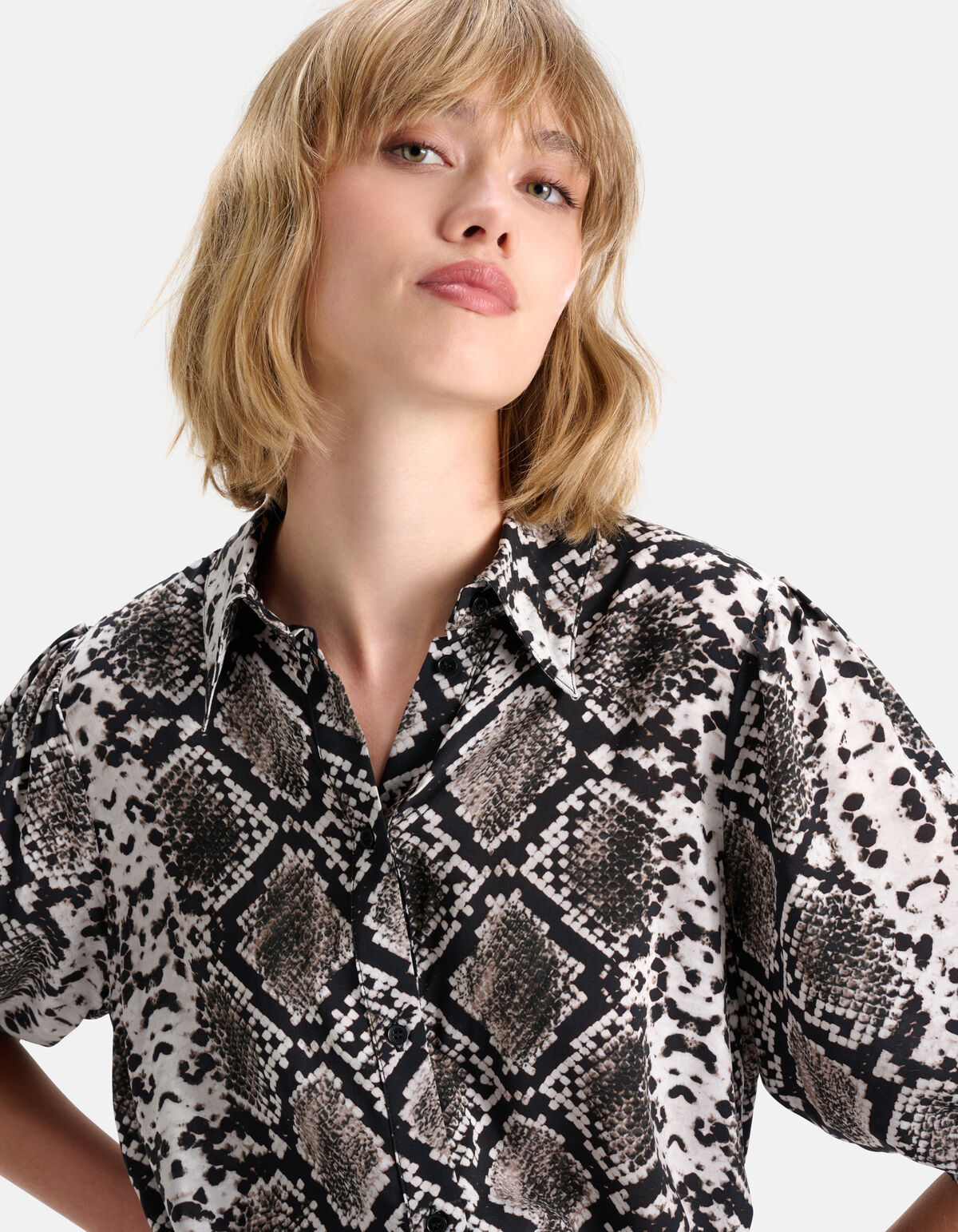 Kleid mit Schlangenmuster SHOEBY WOMEN