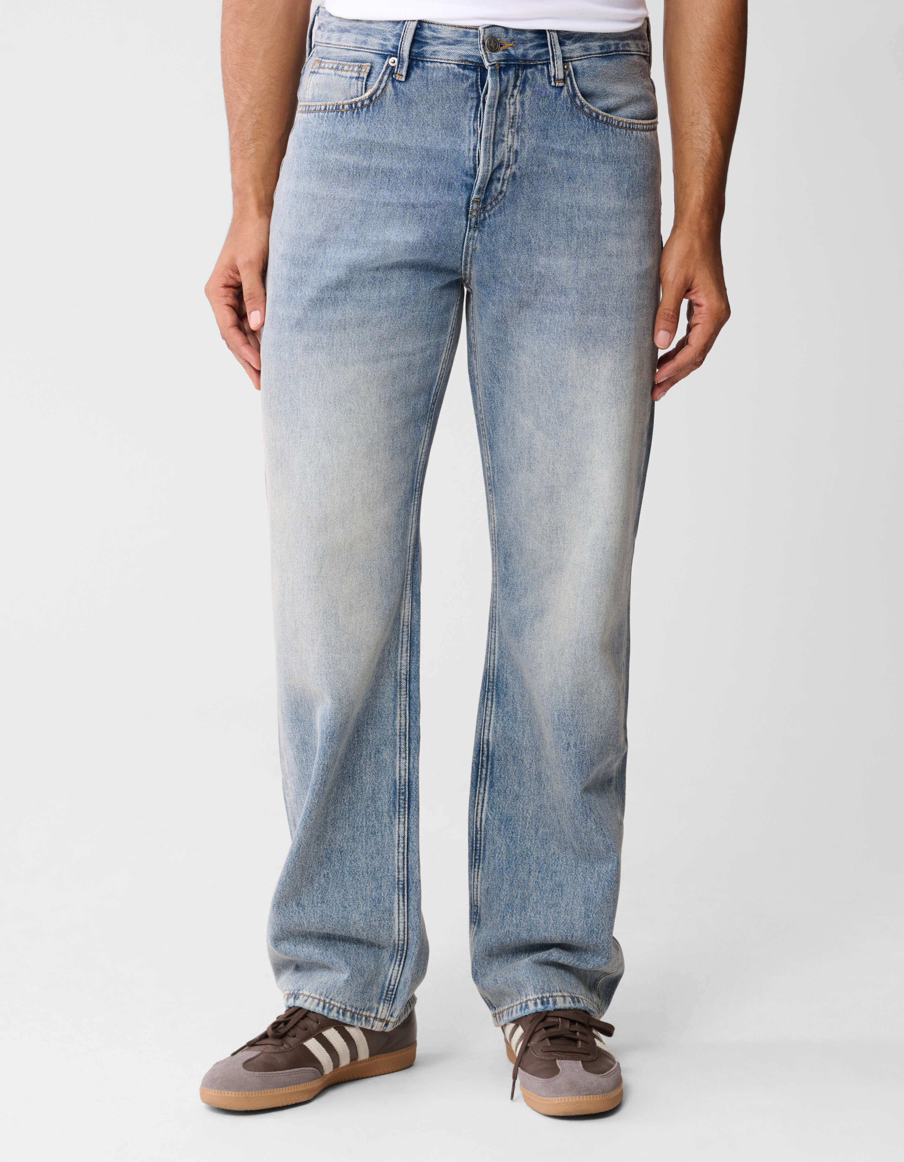 Relaxed Fit Jeans Blau SHOEBY MEN