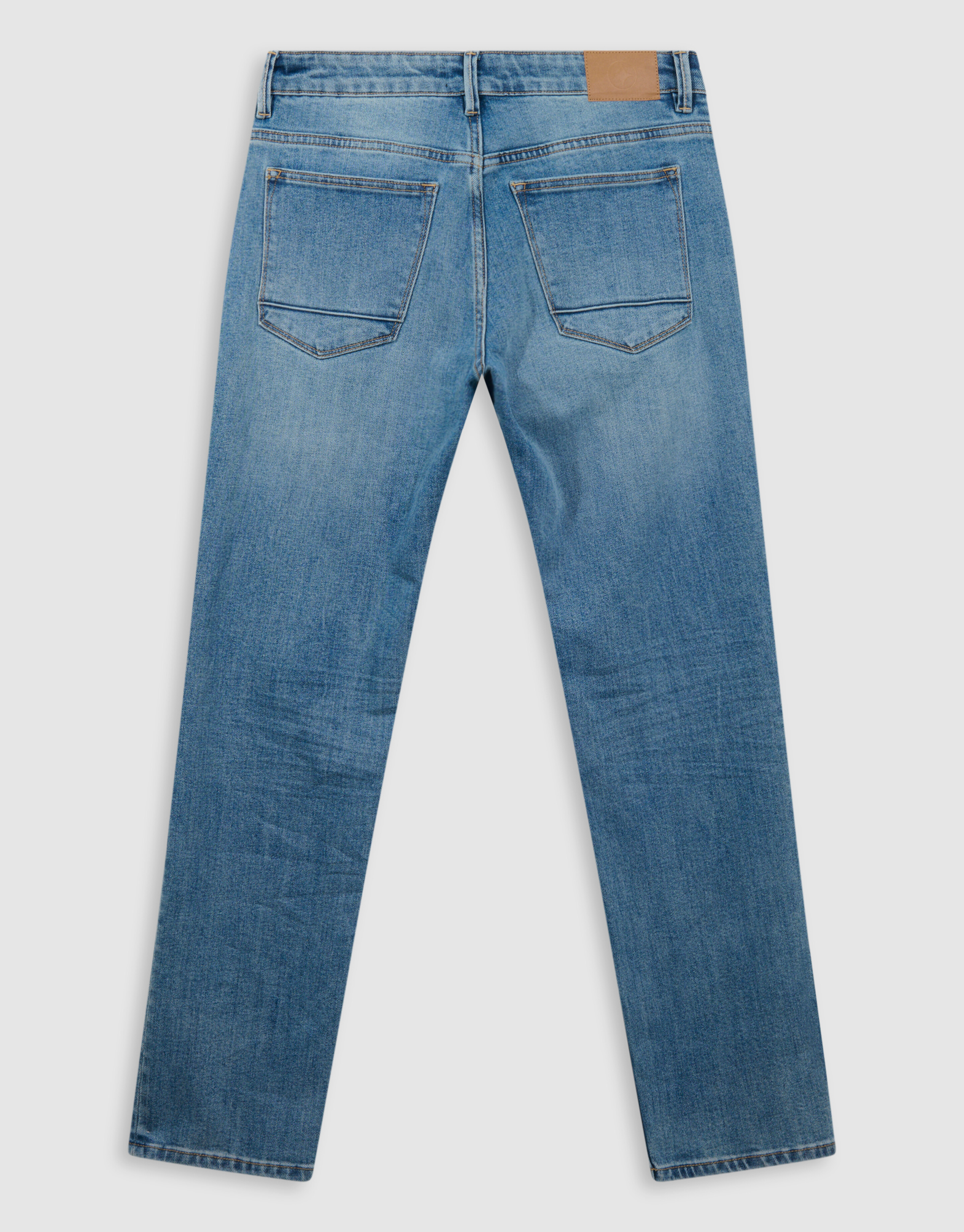 Straight Fit Jeans Blau L32 SHOEBY MEN