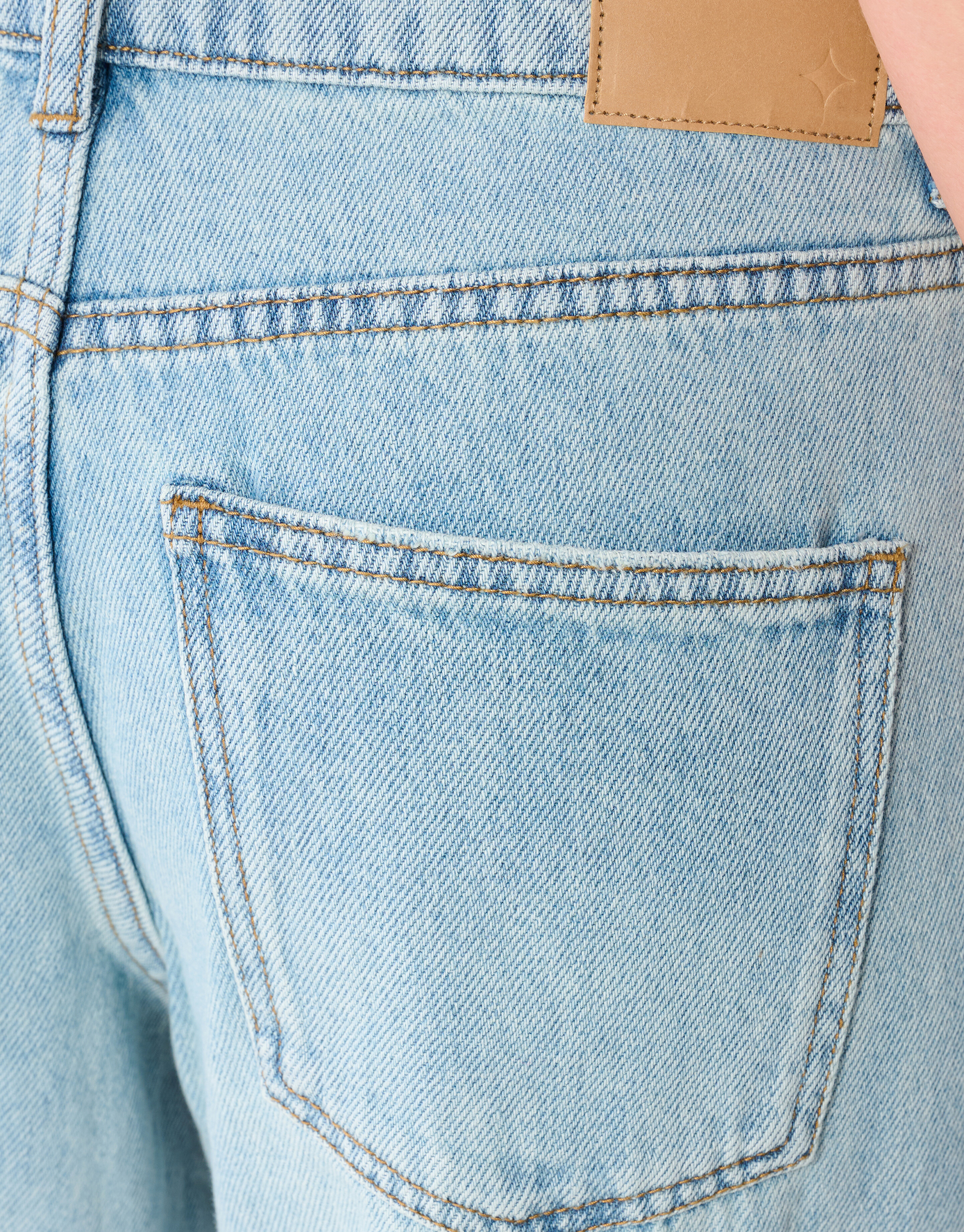 Jeans mit weicher, gerader Passform Gebleicht SHOEBY WOMEN