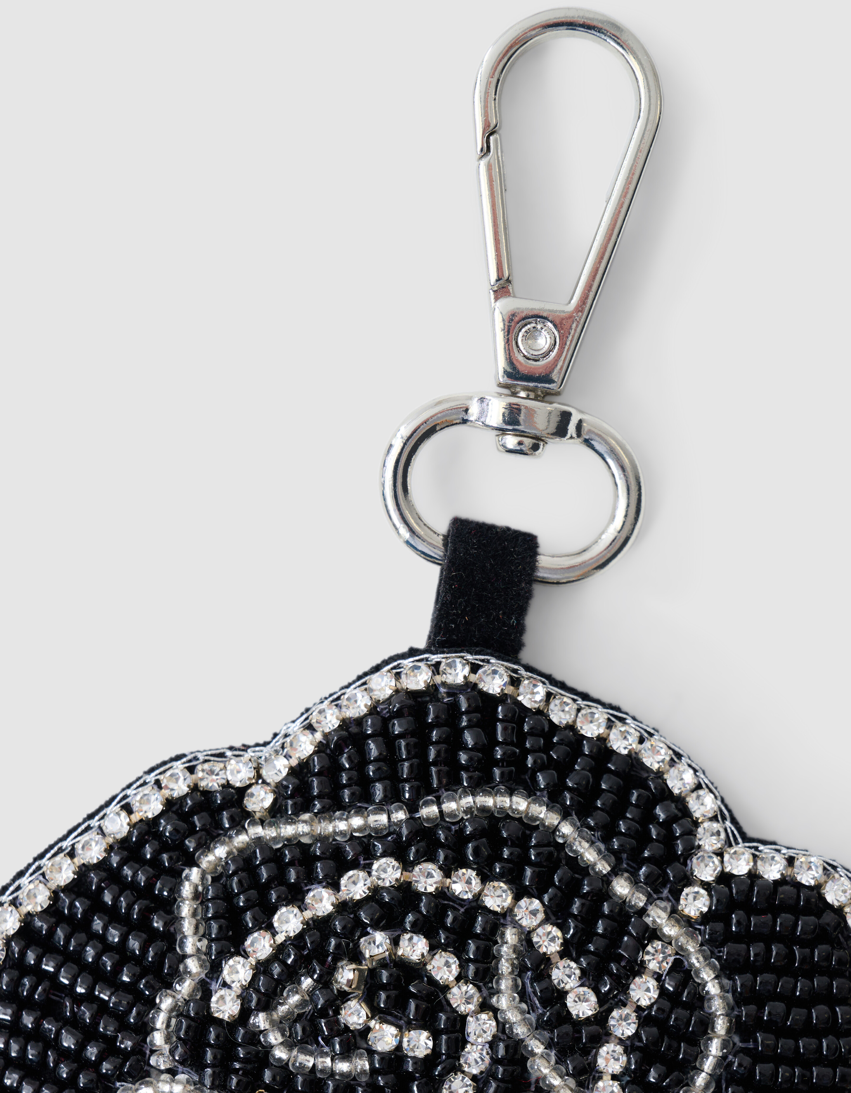 Perlenblumen Taschenanhänger Schwarz SHOEBY ACCESSOIRES