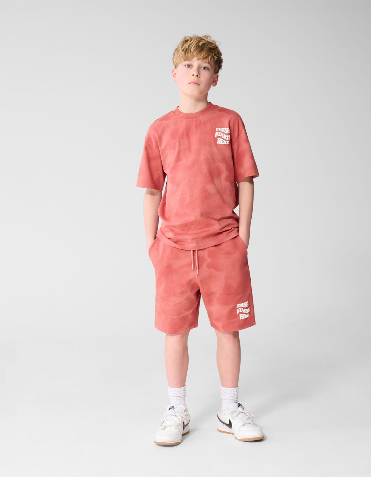 Flow Artwork T-Shirt Terra SHOEBY BOYS