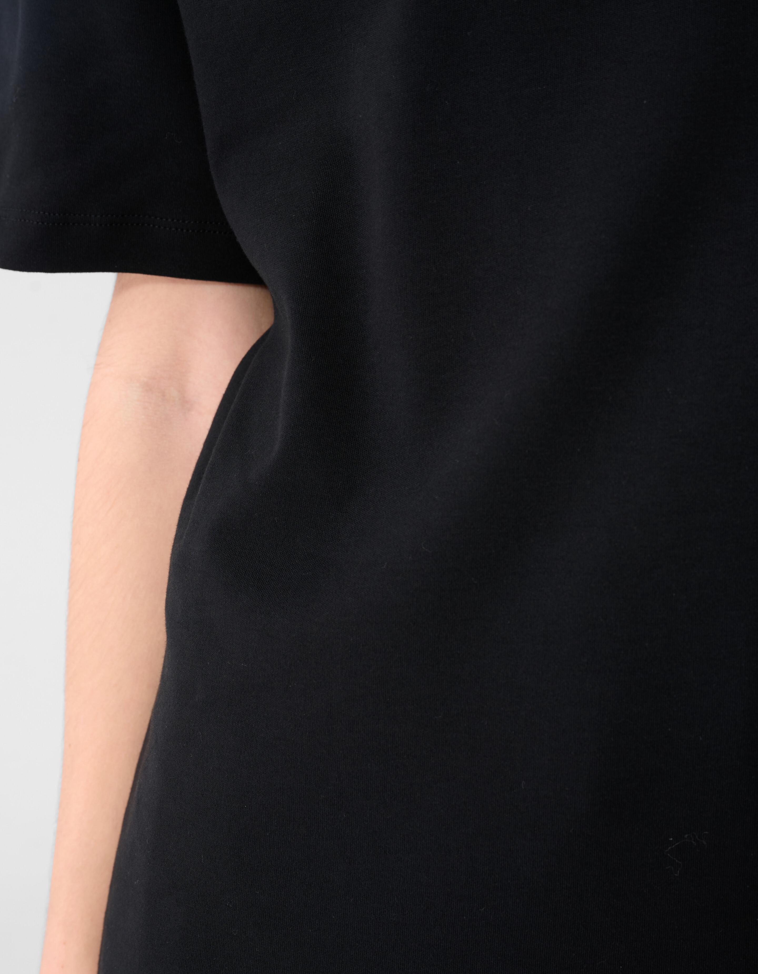 Basic-T-Shirt in &Uuml;bergr&ouml;&szlig;e Schwarz SHOEBY WOMEN