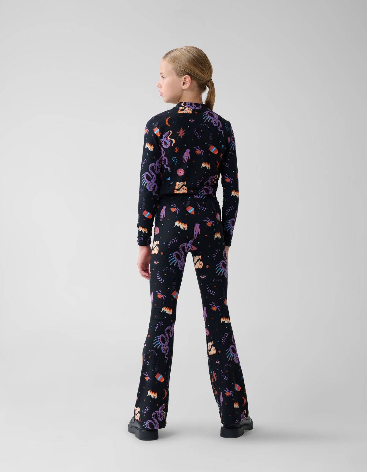 Bedruckte Flared Leggings Schwarz SHOEBY GIRLS