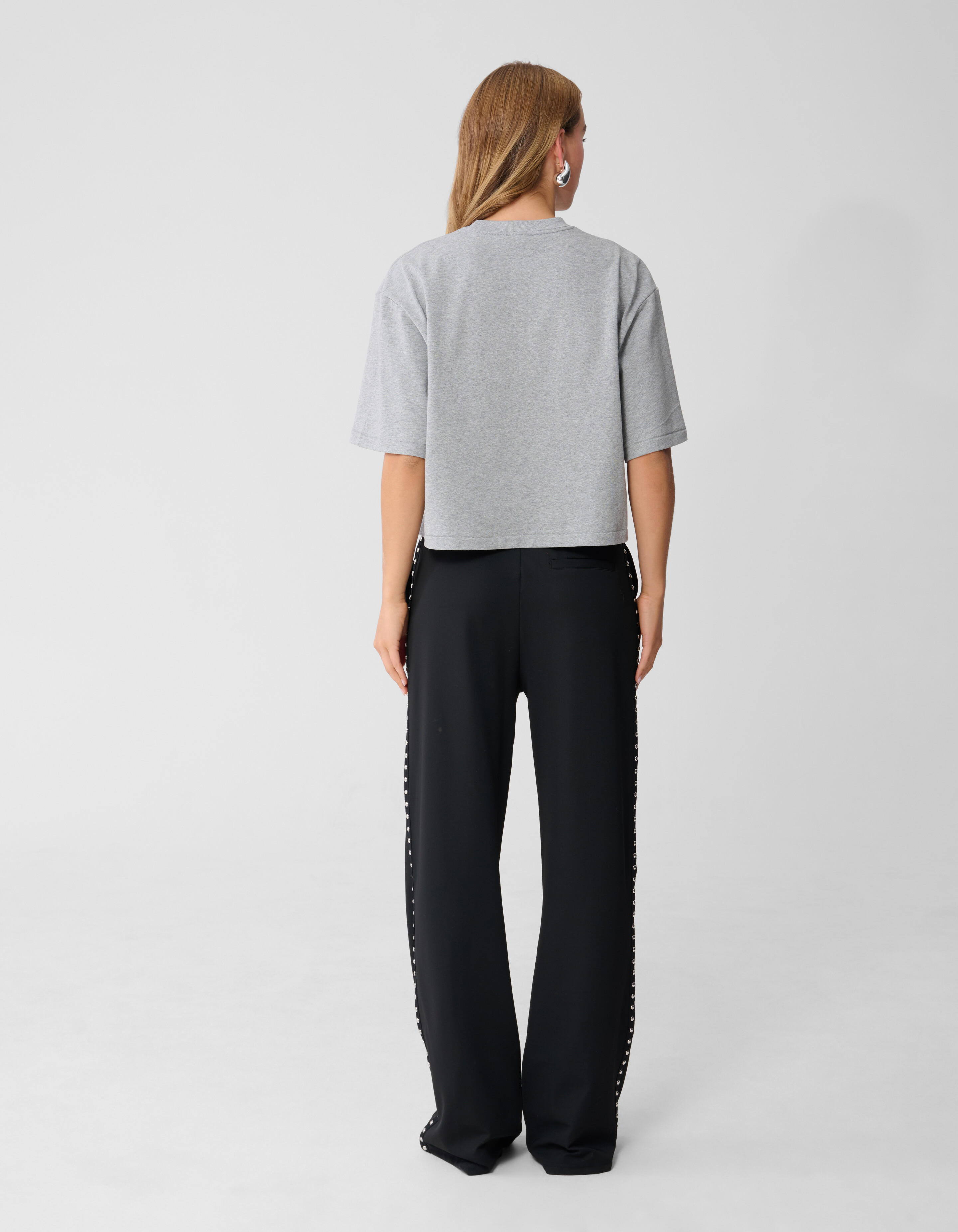 Cropped Boxy Fit T-Shirt Hellgrau SHOEBY WOMEN