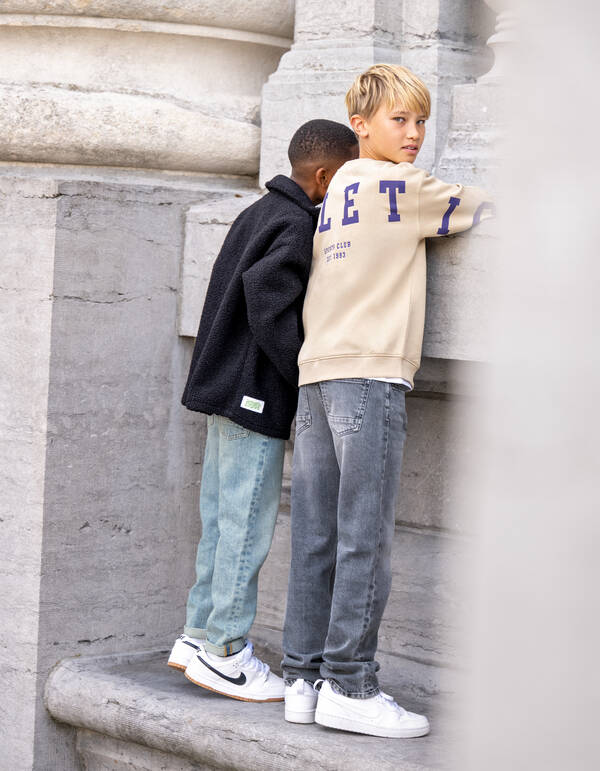 Straight Fit Jeans Grau SHOEBY BOYS