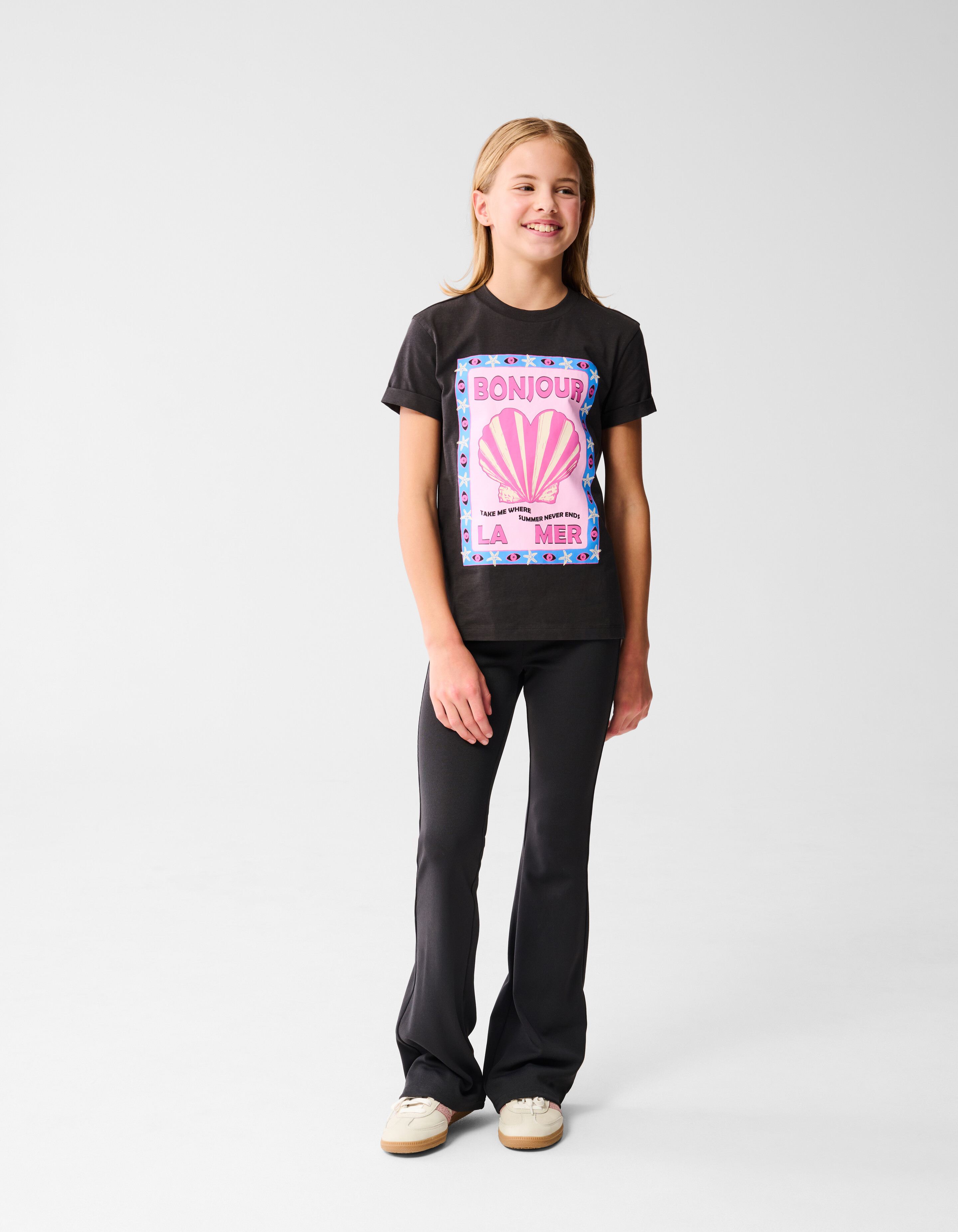 Bonjour Artwork T-shirt Schwarz SHOEBY GIRLS
