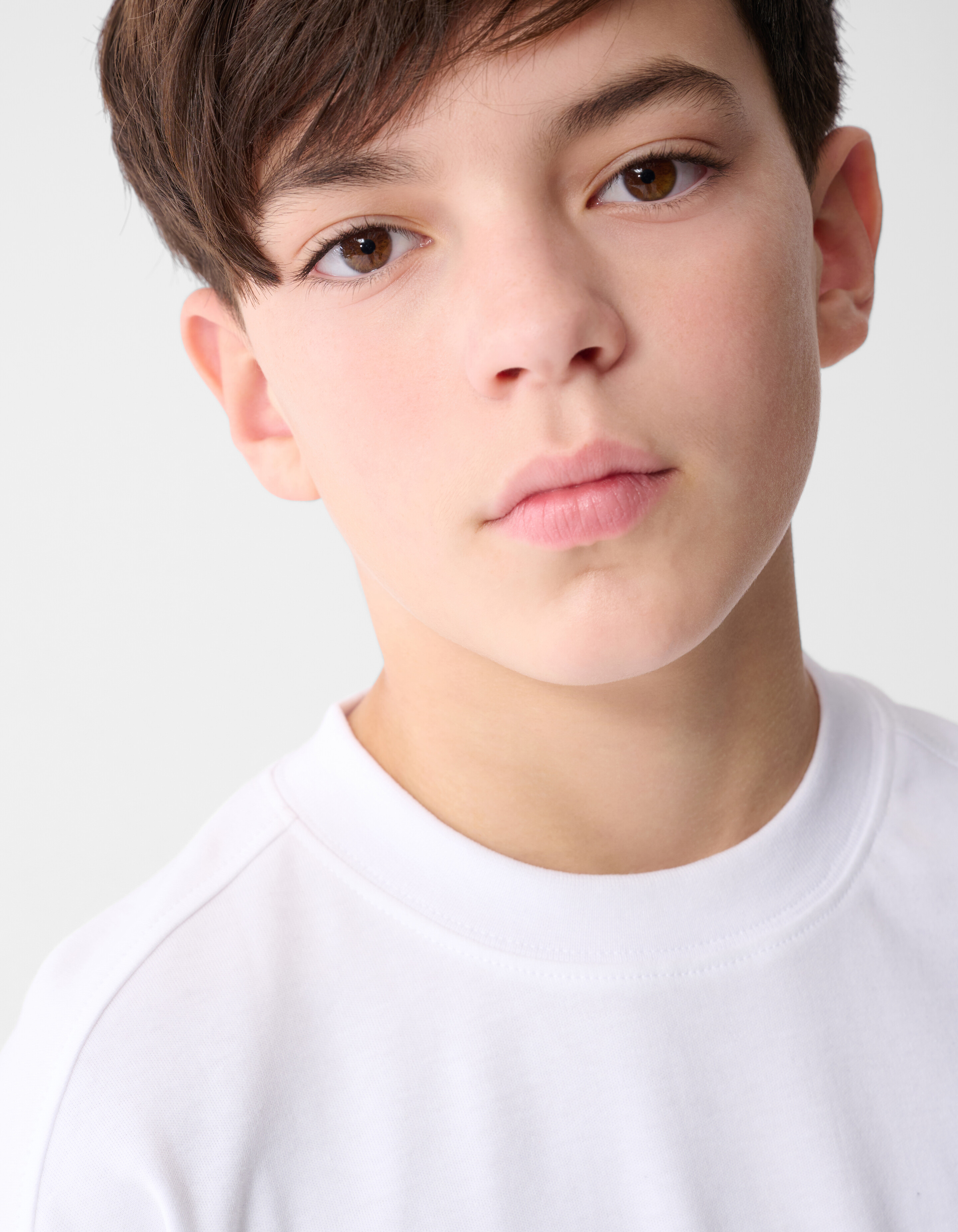 Basic Label T-Shirt Wei&szlig; SHOEBY BOYS