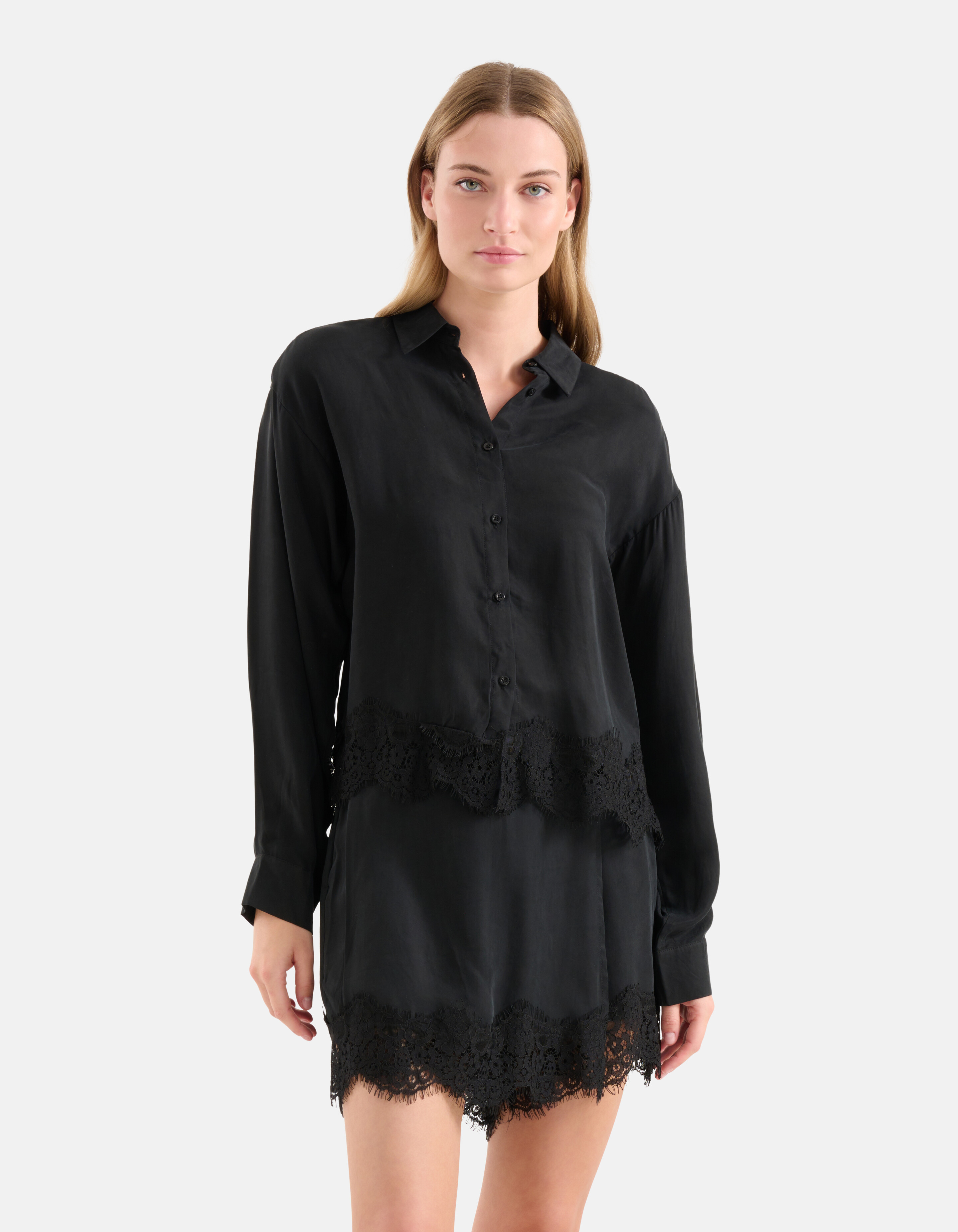 Cupro Cropped Bluse Schwarz SHOEBY WOMEN
