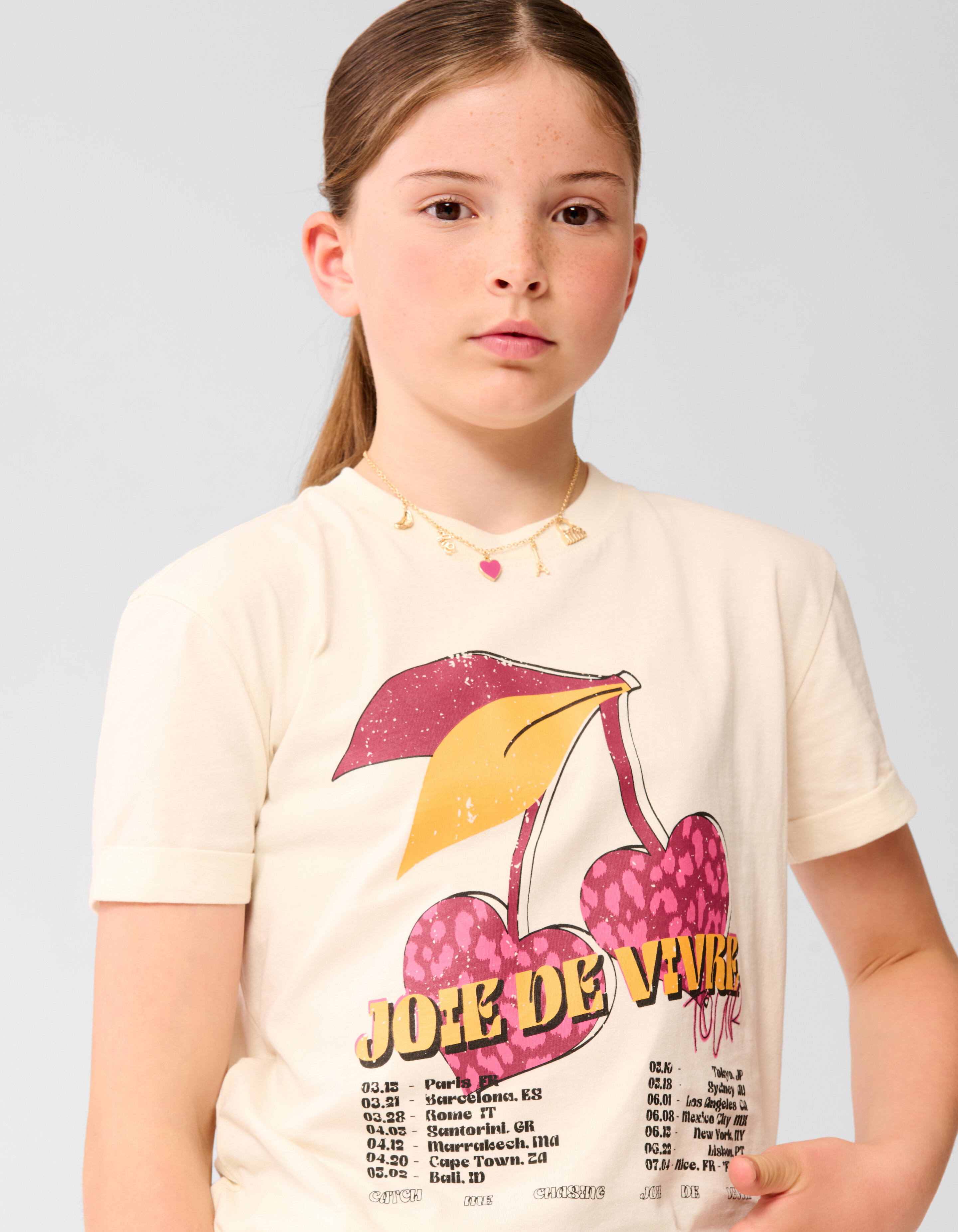 Vivre Artwork T-shirt Off White SHOEBY GIRLS