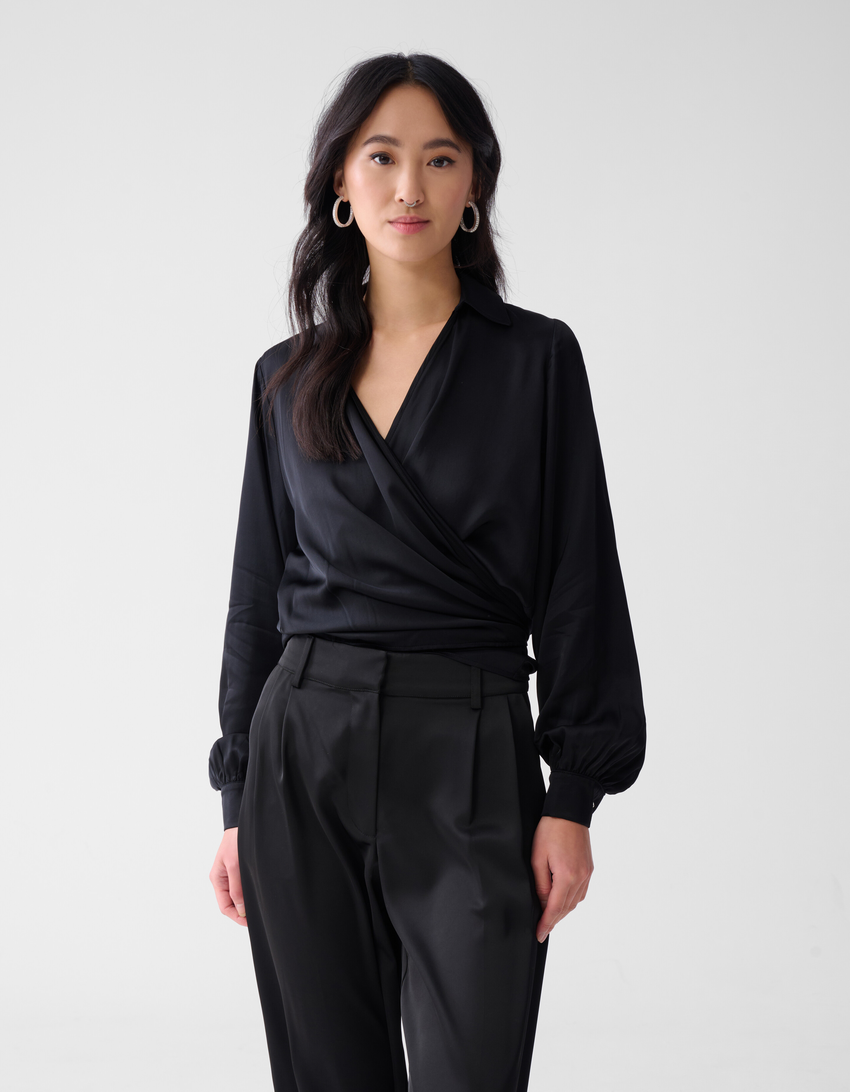 Knotenbluse Schwarz SHOEBY WOMEN