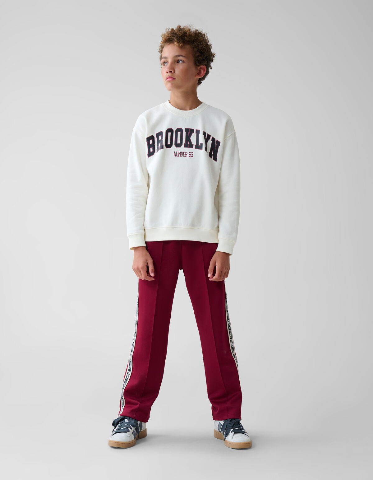 City-Pullover Off-white SHOEBY BOYS