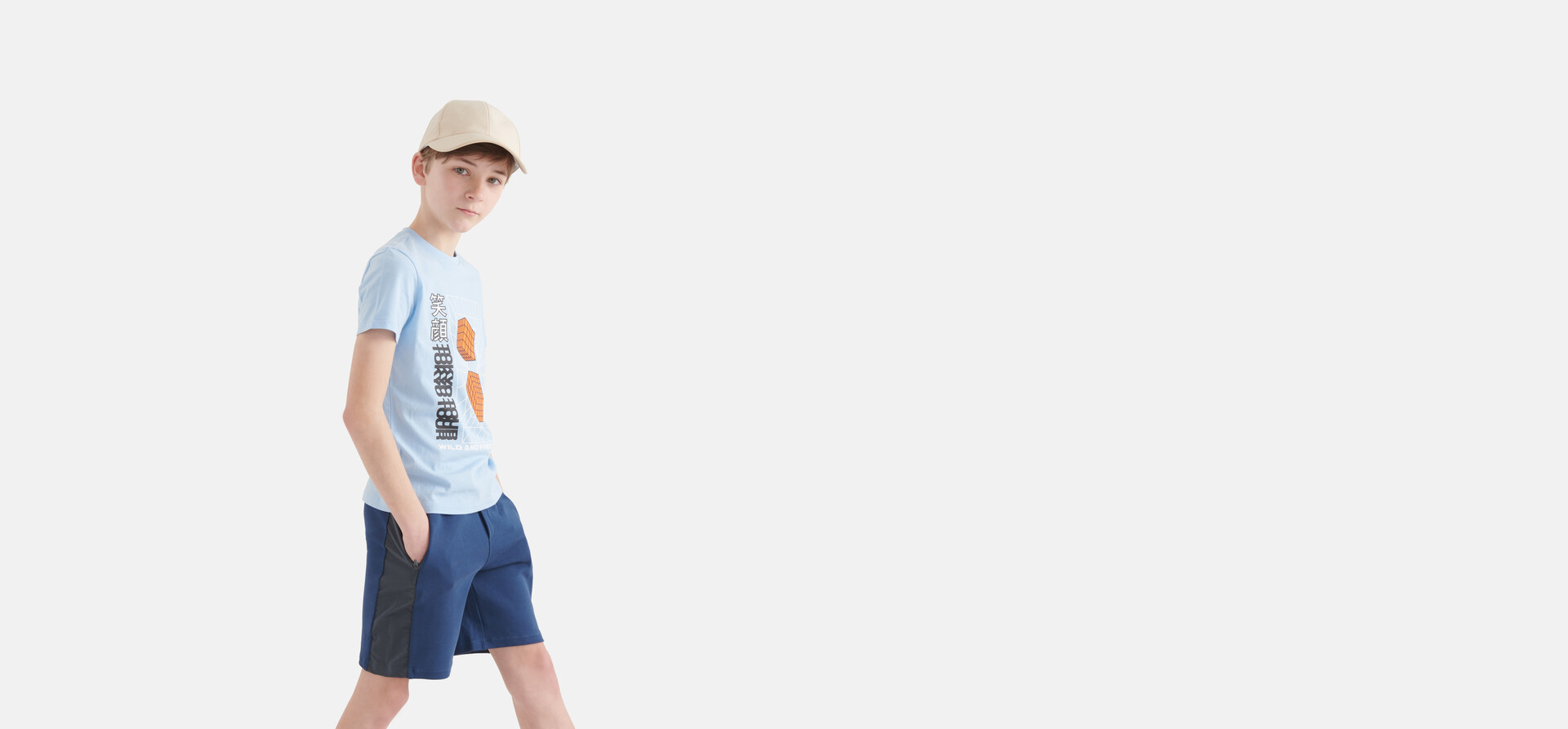Grafisches T-Shirt Hellblau SHOEBY BOYS